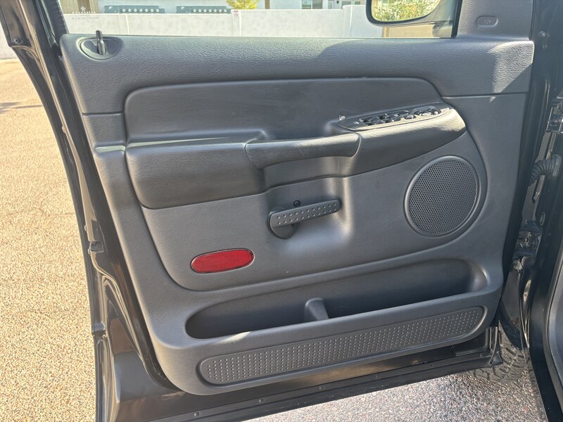 2005 Dodge Ram 2500 5.9L DIESEL TRUCK 4WD RARE DODGE RAM 2500 5.9L 4X4 - Photo 12 - Scottsdale, AZ 85257