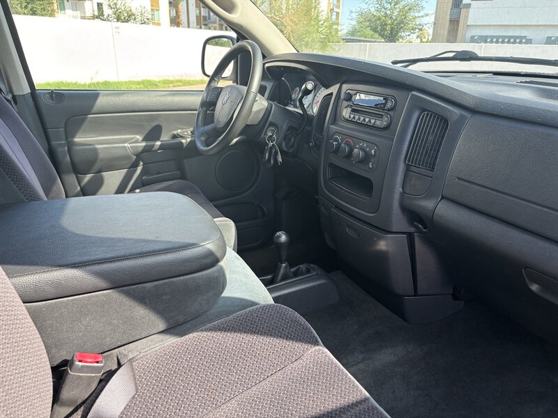 2005 Dodge Ram 2500 5.9L DIESEL TRUCK 4WD RARE DODGE RAM 2500 5.9L 4X4 - Photo 38 - Scottsdale, AZ 85257