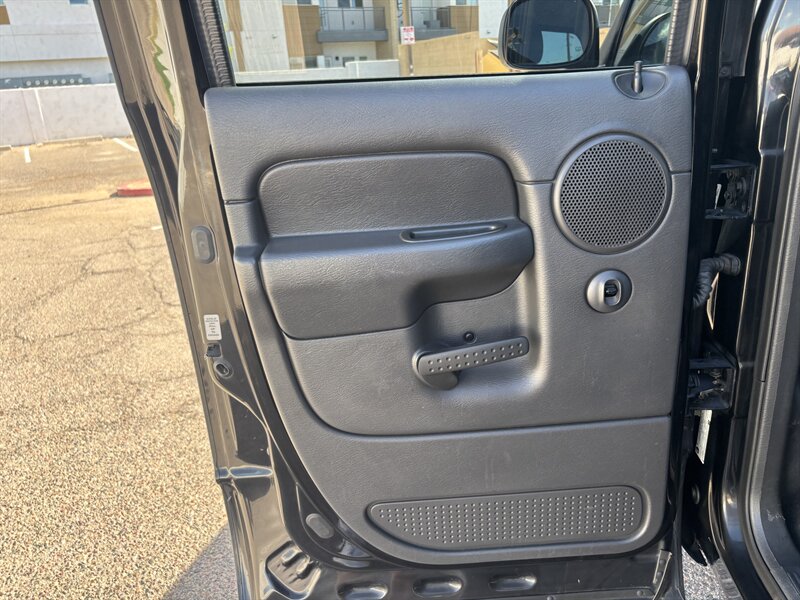 2005 Dodge Ram 2500 5.9L DIESEL TRUCK 4WD RARE DODGE RAM 2500 5.9L 4X4 - Photo 42 - Scottsdale, AZ 85257
