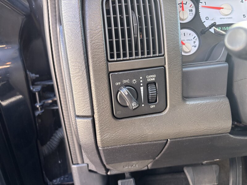 2005 Dodge Ram 2500 5.9L DIESEL TRUCK 4WD RARE DODGE RAM 2500 5.9L 4X4 - Photo 19 - Scottsdale, AZ 85257