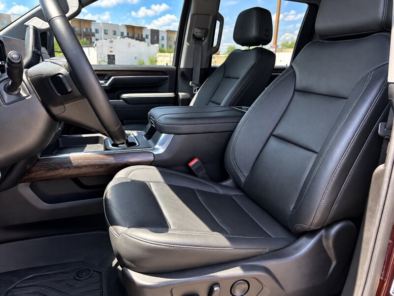 2024 GMC Sierra 2500 SLT DIESEL TRUCK 4WD REDWOOD METAL GMC SIERRA 2500 - Photo 19 - Scottsdale, AZ 85257