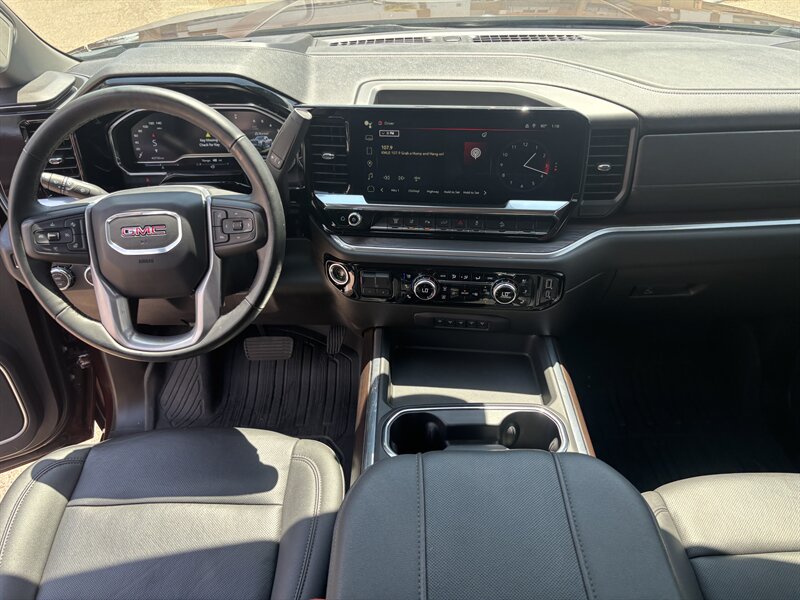 2024 GMC Sierra 2500 SLT DIESEL TRUCK 4WD REDWOOD METAL GMC SIERRA 2500 - Photo 31 - Scottsdale, AZ 85257