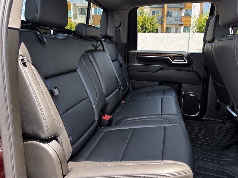 2024 GMC Sierra 2500 SLT DIESEL TRUCK 4WD REDWOOD METAL GMC SIERRA 2500 - Photo 22 - Scottsdale, AZ 85257