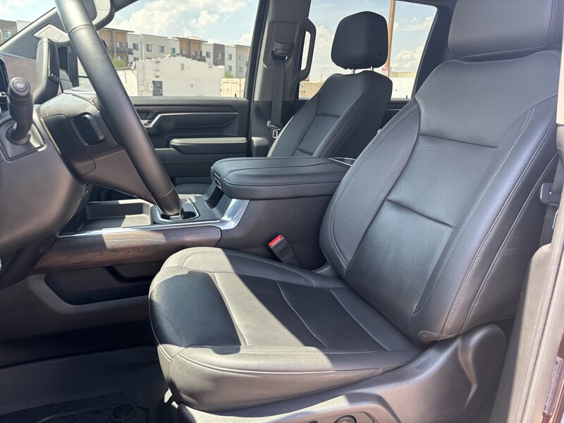 2024 GMC Sierra 2500 SLT DIESEL TRUCK 4WD REDWOOD METAL GMC SIERRA 2500 - Photo 16 - Scottsdale, AZ 85257