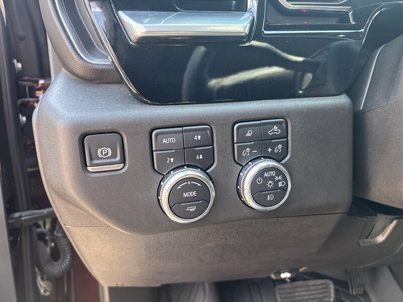 2024 GMC Sierra 2500 SLT DIESEL TRUCK 4WD REDWOOD METAL GMC SIERRA 2500 - Photo 19 - Scottsdale, AZ 85257