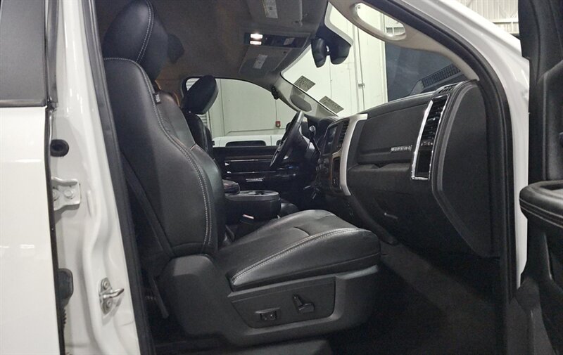 2017 RAM 2500 Laramie LIFTED DIESEL TRUCK 4WD 6 " LIFT 1 OWNER - Photo 8 - Scottsdale, AZ 85257