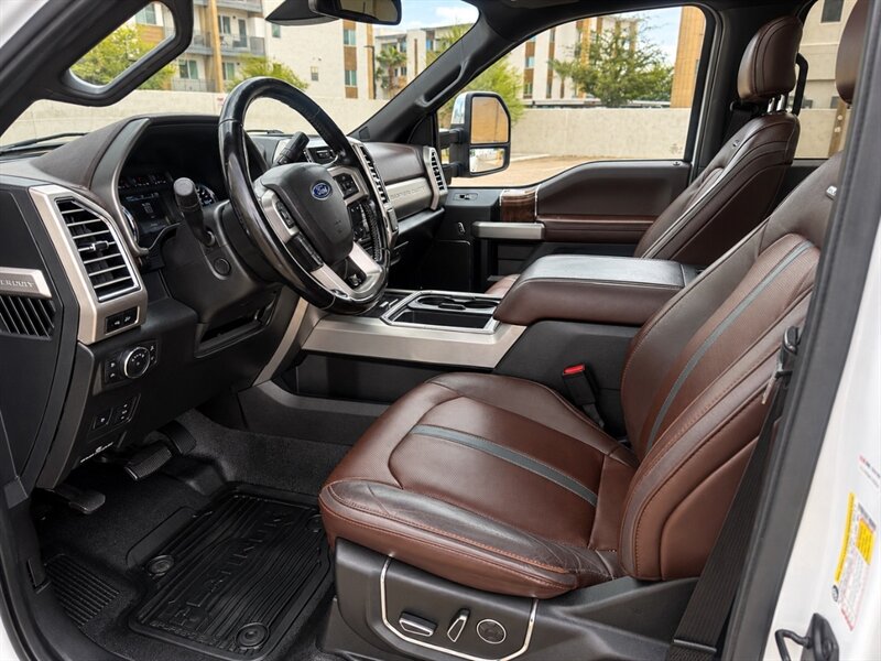 2017 Ford F-250 Super Duty Platinum LONG BED DIESEL TRUCK 4WD F250 - Photo 25 - Scottsdale, AZ 85257