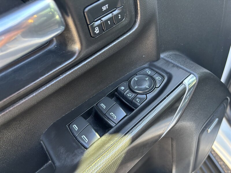 2021 GMC Sierra 3500 AT4 DIESEL TRUCK 4WD GMC SIERRA 3500 AT4 DIESEL   - Photo 17 - Scottsdale, AZ 85257