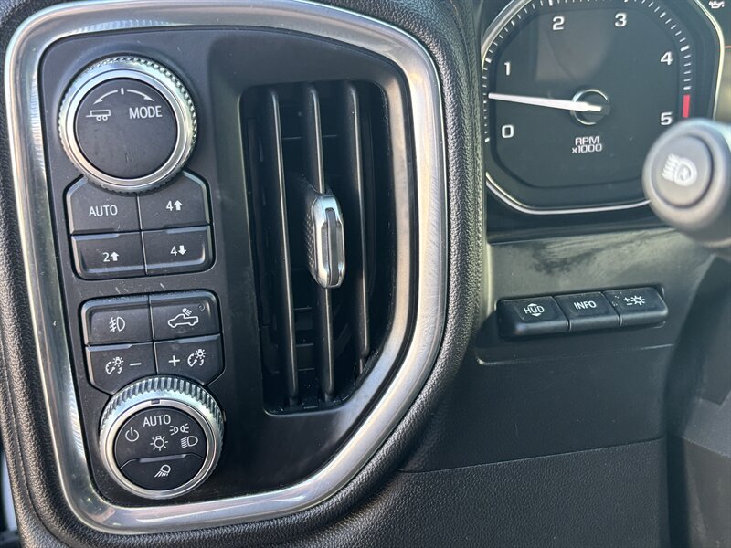 2021 GMC Sierra 3500 AT4 DIESEL TRUCK 4WD GMC SIERRA 3500 AT4 DIESEL   - Photo 23 - Scottsdale, AZ 85257