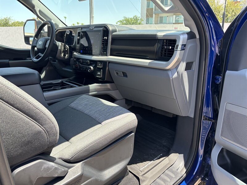 2026 Ford F-250 Super Duty DIESEL TRUCK 4WD 162 DELIVERY MILES 4X4 - Photo 31 - Scottsdale, AZ 85257
