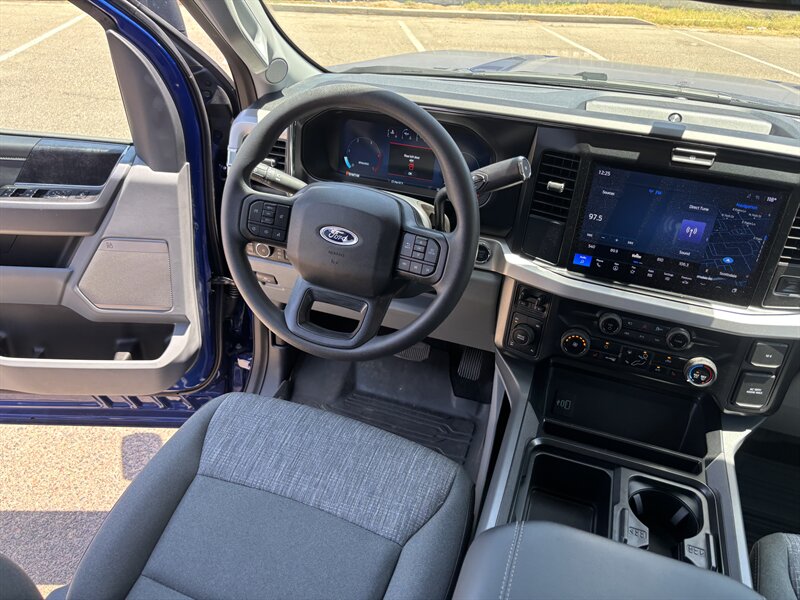 2026 Ford F-250 Super Duty DIESEL TRUCK 4WD 162 DELIVERY MILES 4X4 - Photo 27 - Scottsdale, AZ 85257