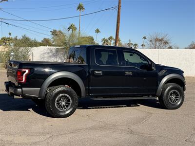 2020 Ford F-150 Raptor 4WD TRUCK TWIN PANEL ROOF FORD RAPTOR TRUCK   - Photo 4 - Scottsdale, AZ 85257