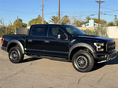 2020 Ford F-150 Raptor 4WD TRUCK TWIN PANEL ROOF FORD RAPTOR TRUCK   - Photo 2 - Scottsdale, AZ 85257