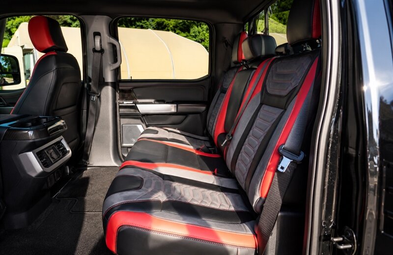 2023 Ford F-250 Super Duty Lariat SHELBY SUPER BAJA PKG RARE LIFT - Photo 16 - Scottsdale, AZ 85257