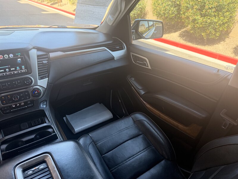 2019 GMC Yukon XL Denali 4WD SUV 74K MSRP 3RD ROW GMC YUKON XL - Photo 29 - Scottsdale, AZ 85257