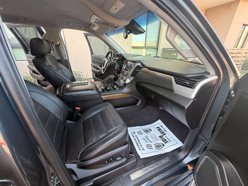 2019 GMC Yukon XL Denali 4WD SUV 74K MSRP 3RD ROW GMC YUKON XL - Photo 31 - Scottsdale, AZ 85257