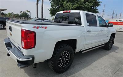 2017 Chevrolet Silverado 1500 High Country 4WD TRUCK 1-OWNER CHEVY SILVERADO 4X4   - Photo 4 - Scottsdale, AZ 85257