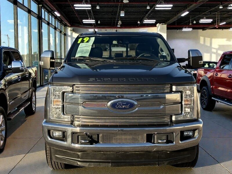 2019 Ford F-350 Super Duty Lariat DIESEL TRUCK 4WD FORD F350 4X4 - Photo 6 - Scottsdale, AZ 85257