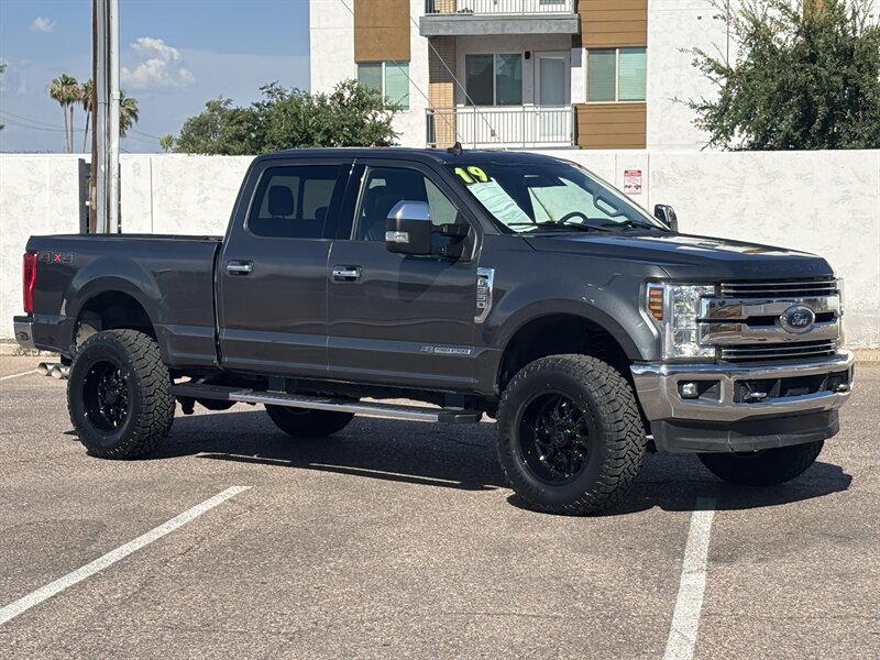 2019 Ford F-350 Super Duty Lariat LIFTED DIESEL TRUCK 4WD 37 " TIRE - Photo 2 - Scottsdale, AZ 85257