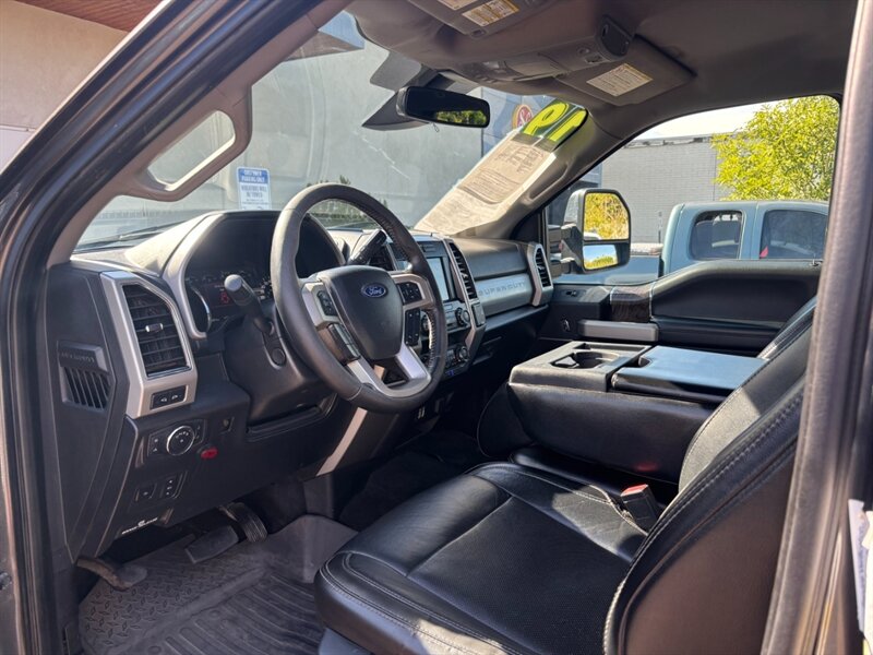 2019 Ford F-350 Super Duty Lariat LIFTED DIESEL TRUCK 4WD 37 " TIRE - Photo 12 - Scottsdale, AZ 85257