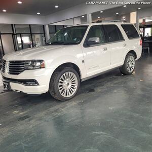 2015 Lincoln Navigator SPORT Utility  4wd - Photo 3 - Portland, OR 97267