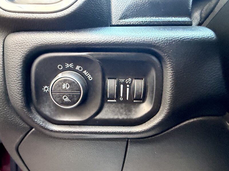 2020 RAM 3500 Laramie AISIN DIESEL TRUCK 4WD LEVEL 2 / NAV/ ROOF - Photo 22 - Scottsdale, AZ 85257