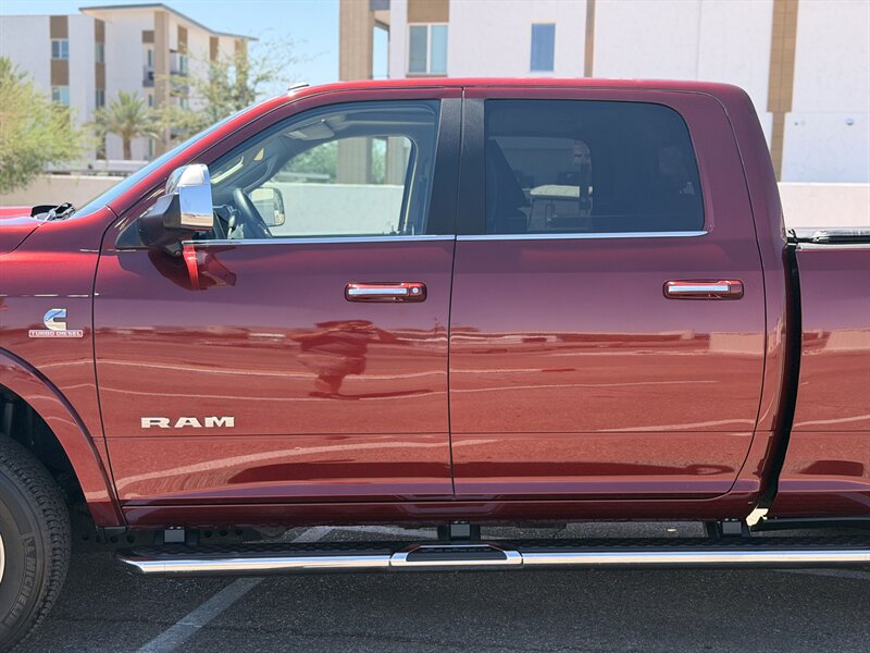 2020 RAM 3500 Laramie AISIN DIESEL TRUCK 4WD LEVEL 2 / NAV/ ROOF - Photo 15 - Scottsdale, AZ 85257