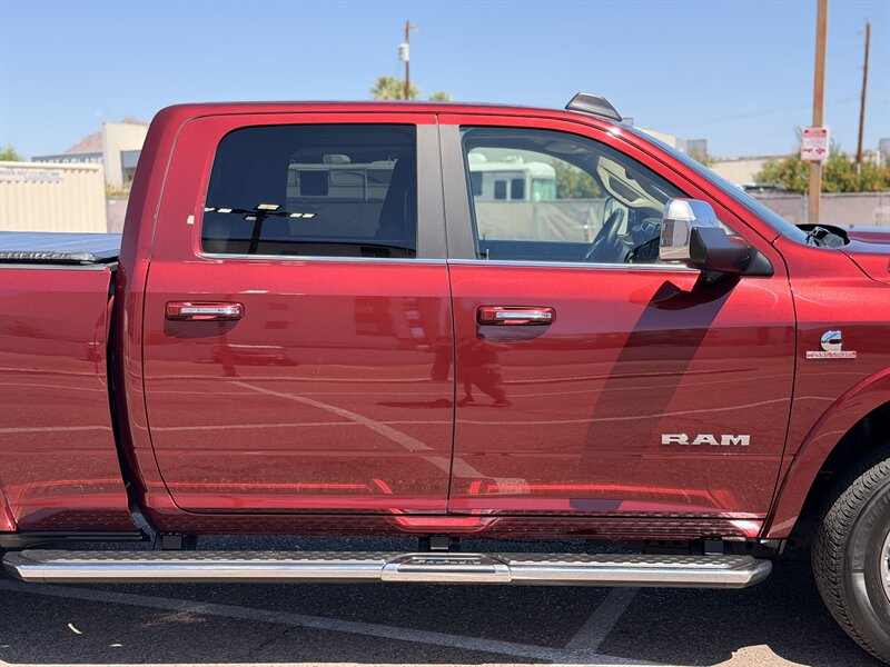 2020 RAM 3500 Laramie AISIN DIESEL TRUCK 4WD LEVEL 2 / NAV/ ROOF - Photo 11 - Scottsdale, AZ 85257