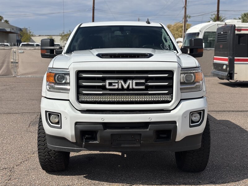 2019 Gmc Sierra 2500 SLT photo 7