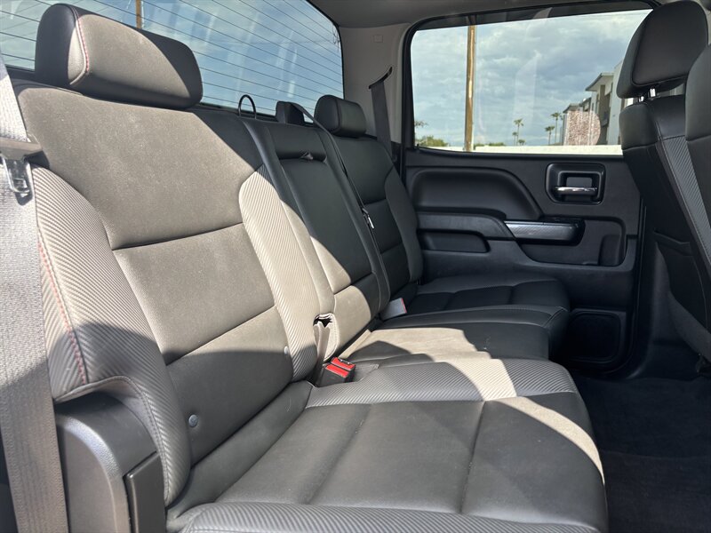 2019 Gmc Sierra 2500 SLT photo 31