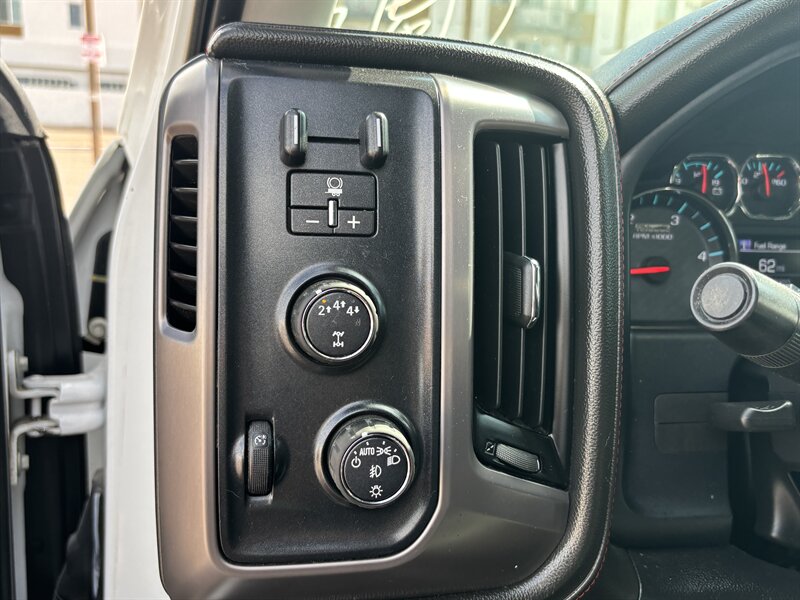 2019 Gmc Sierra 2500 SLT photo 14