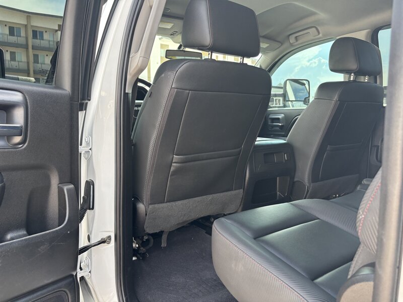 2019 Gmc Sierra 2500 SLT photo 33