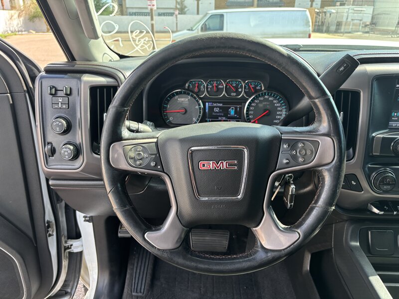 2019 Gmc Sierra 2500 SLT photo 16