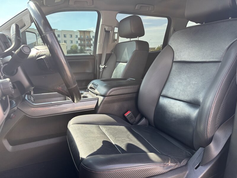 2019 Gmc Sierra 2500 SLT photo 13