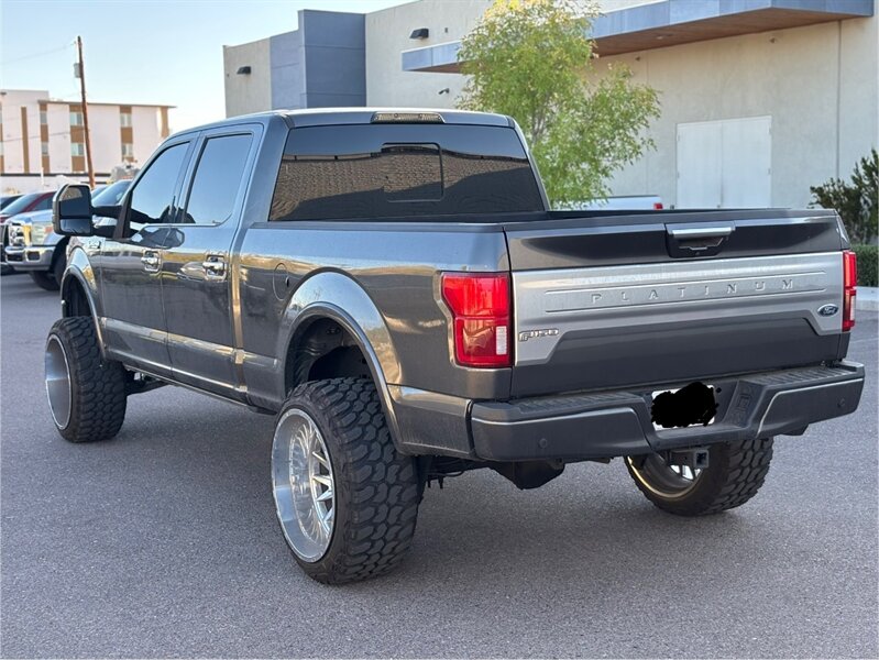 2018 Ford F-150 Platinum photo 4
