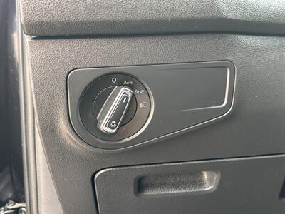 2020 Volkswagen Tiguan SE LEATHER LOADED SUV VOLKSWAGEN TIGUAN SUV LOW MI   - Photo 18 - Scottsdale, AZ 85257