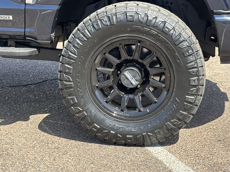 2023 Ford F-350 Super Duty Platinum TREMOR HI OUTPUT LIFTED DIESEL - Photo 11 - Scottsdale, AZ 85257