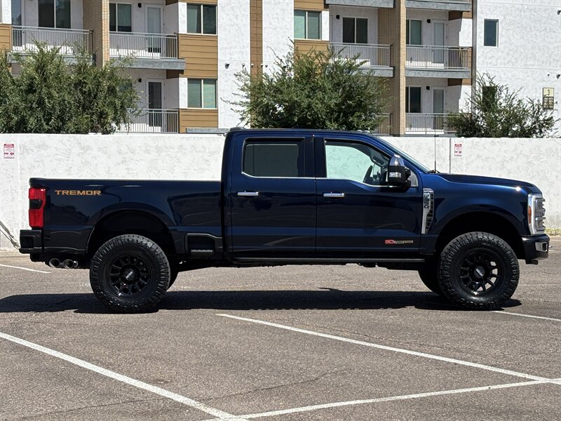 2023 Ford F-350 Super Duty Platinum TREMOR HI OUTPUT LIFTED DIESEL - Photo 3 - Scottsdale, AZ 85257