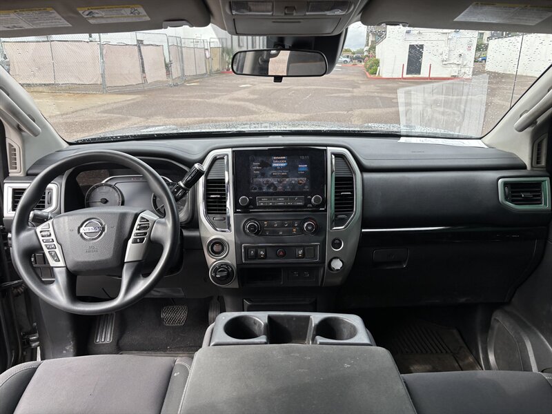 2021 Nissan Titan 4WD TRUCK LOCAL TRADE 1 OWNER NISSAN TITAN 4X4 - Photo 22 - Scottsdale, AZ 85257
