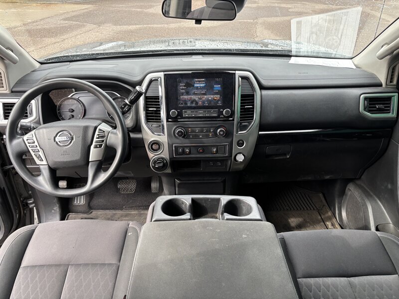 2021 Nissan Titan 4WD TRUCK LOCAL TRADE 1 OWNER NISSAN TITAN 4X4 - Photo 21 - Scottsdale, AZ 85257