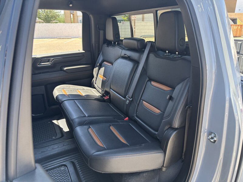 2024 GMC Sierra 2500 AT4 DIESEL TRUCK 4WD 1 OWNER GMC SIERRA 2500 AT4 - Photo 38 - Scottsdale, AZ 85257