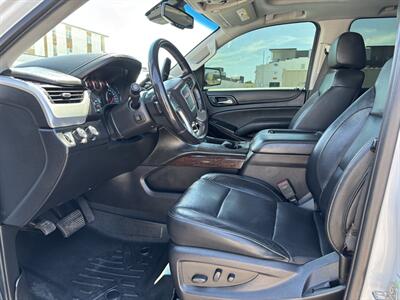 2020 GMC Yukon SLT 4WD SUV 3RD ROW SEAT LOADED GMC YUKON LEATHER   - Photo 15 - Scottsdale, AZ 85257