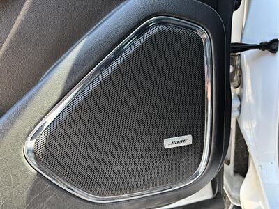 2020 GMC Yukon SLT 4WD SUV 3RD ROW SEAT LOADED GMC YUKON LEATHER   - Photo 11 - Scottsdale, AZ 85257