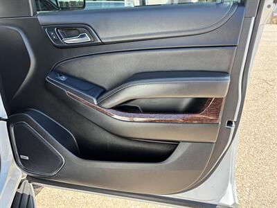 2020 GMC Yukon SLT 4WD SUV 3RD ROW SEAT LOADED GMC YUKON LEATHER   - Photo 32 - Scottsdale, AZ 85257