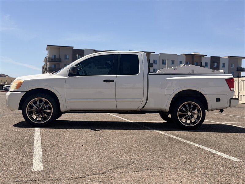 2012 Nissan Titan SV LOCAL TRADE IN 43 SERVICE RECORDS NISSAN TITAN - Photo 4 - Scottsdale, AZ 85257