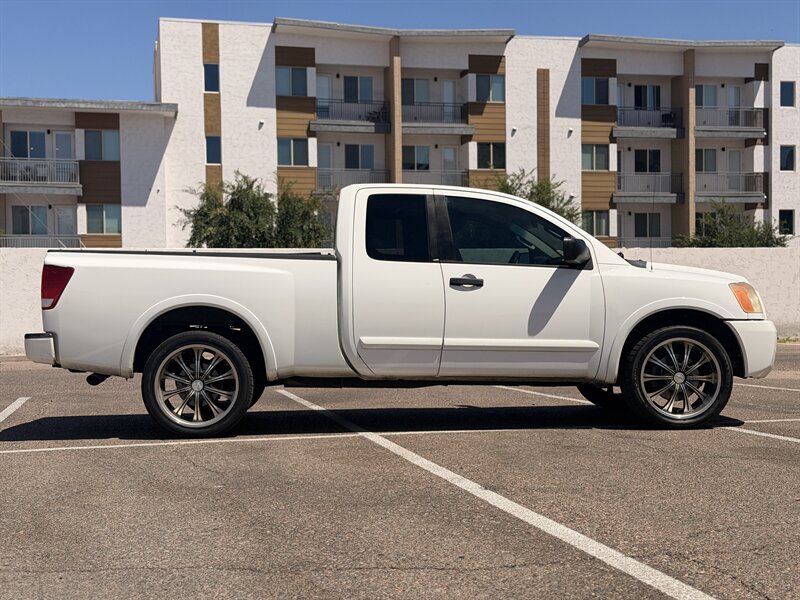 2012 Nissan Titan SV LOCAL TRADE IN 43 SERVICE RECORDS NISSAN TITAN - Photo 2 - Scottsdale, AZ 85257