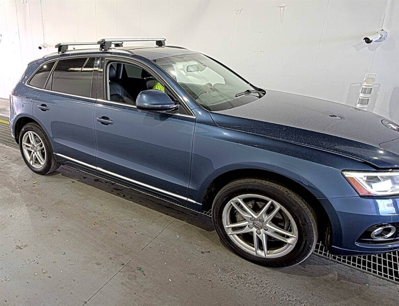 2016 Audi Q5 2.0T quattro Premium AWD SUV LOW MI AUDI Q5 AWD - Photo 1 - Scottsdale, AZ 85257