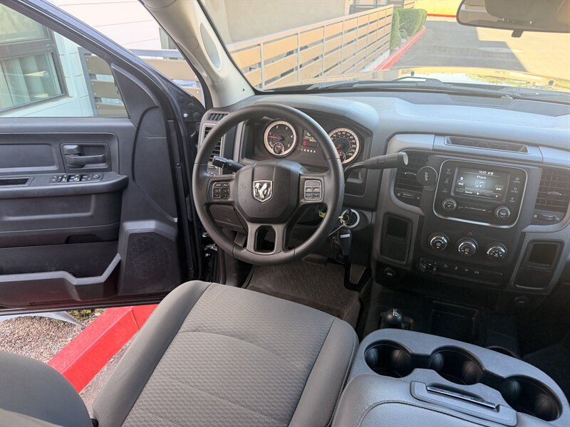 2018 RAM 2500 DIESEL TRUCK 4WD CARFAX 1 OWNER DODGE RAM 2500 4X4 - Photo 19 - Scottsdale, AZ 85257