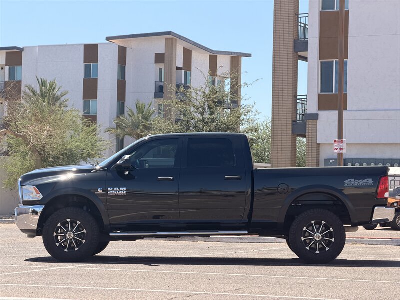 2018 RAM 2500 DIESEL TRUCK 4WD CARFAX 1 OWNER DODGE RAM 2500 4X4 - Photo 5 - Scottsdale, AZ 85257