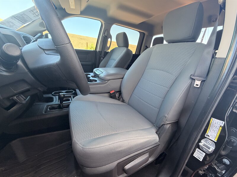 2018 RAM 2500 DIESEL TRUCK 4WD CARFAX 1 OWNER DODGE RAM 2500 4X4 - Photo 13 - Scottsdale, AZ 85257